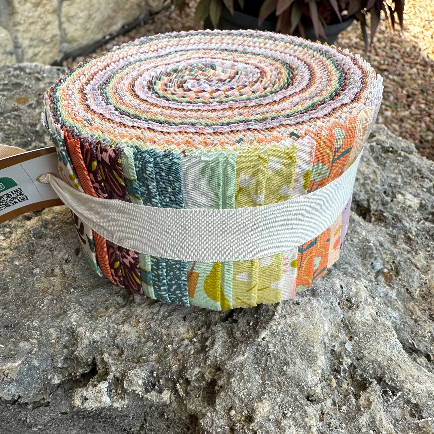 GeoBloom Strip Roll – 40 Precut 2.5” Strips by Sewcial Bee Collective | Art Gallery Fabrics