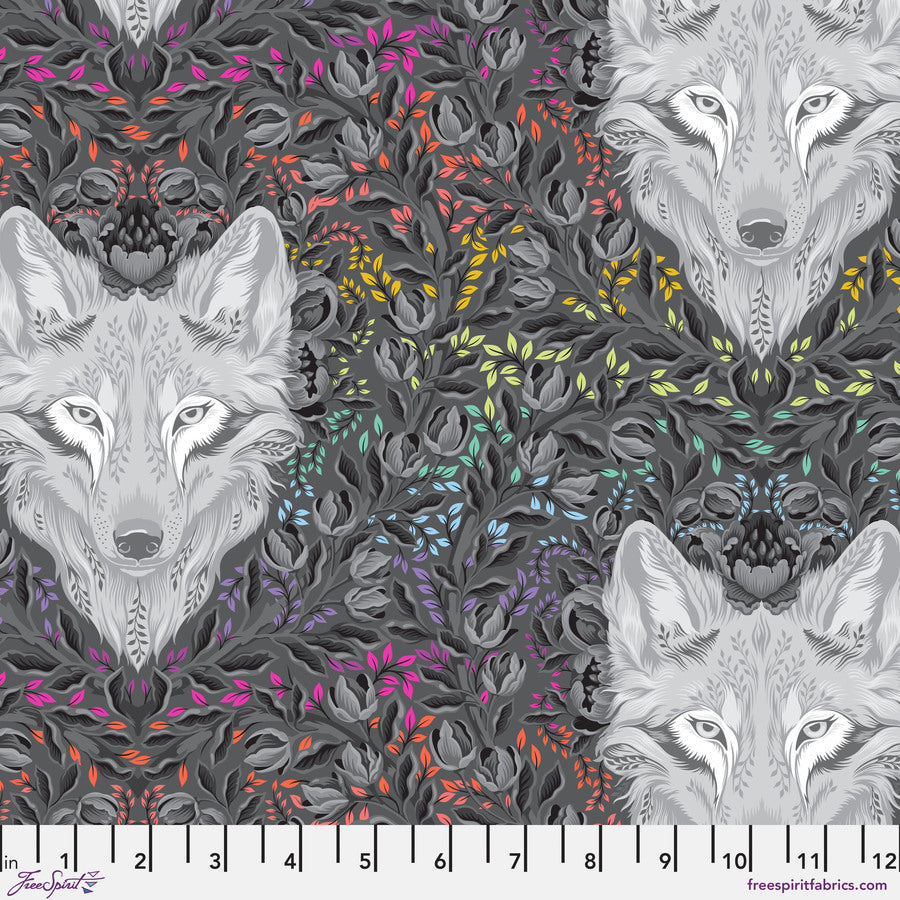 Tula Pink Graywork Wolf of Pink Street – Carbon | PWTP256.CARBON | FreeSpirit Fabrics