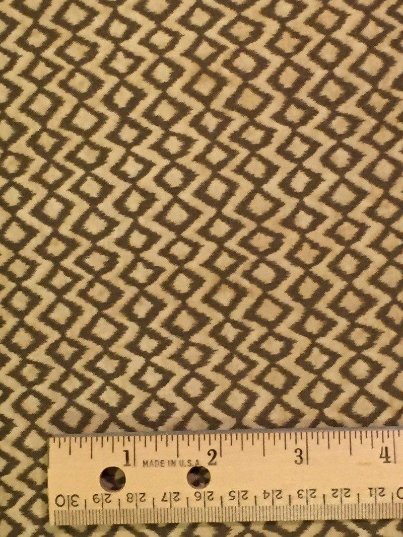 Clothworks Textiles Sadie Humingbird Garden Y1653-12 Cotton Fabric - Sew Much