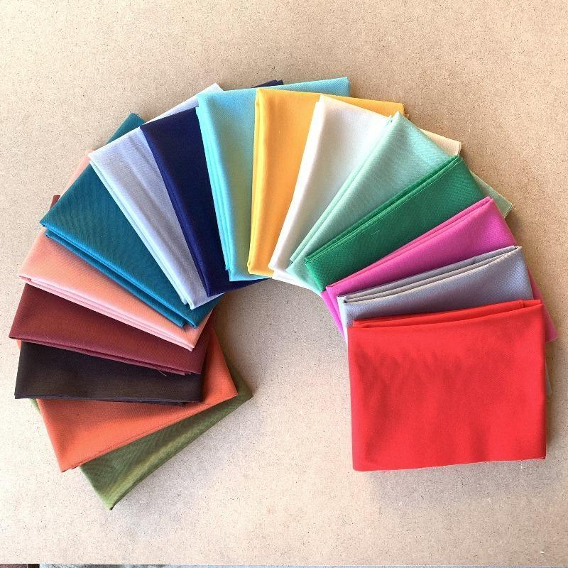 Fat quarter bundle of solid quilting cotton - Sew Much