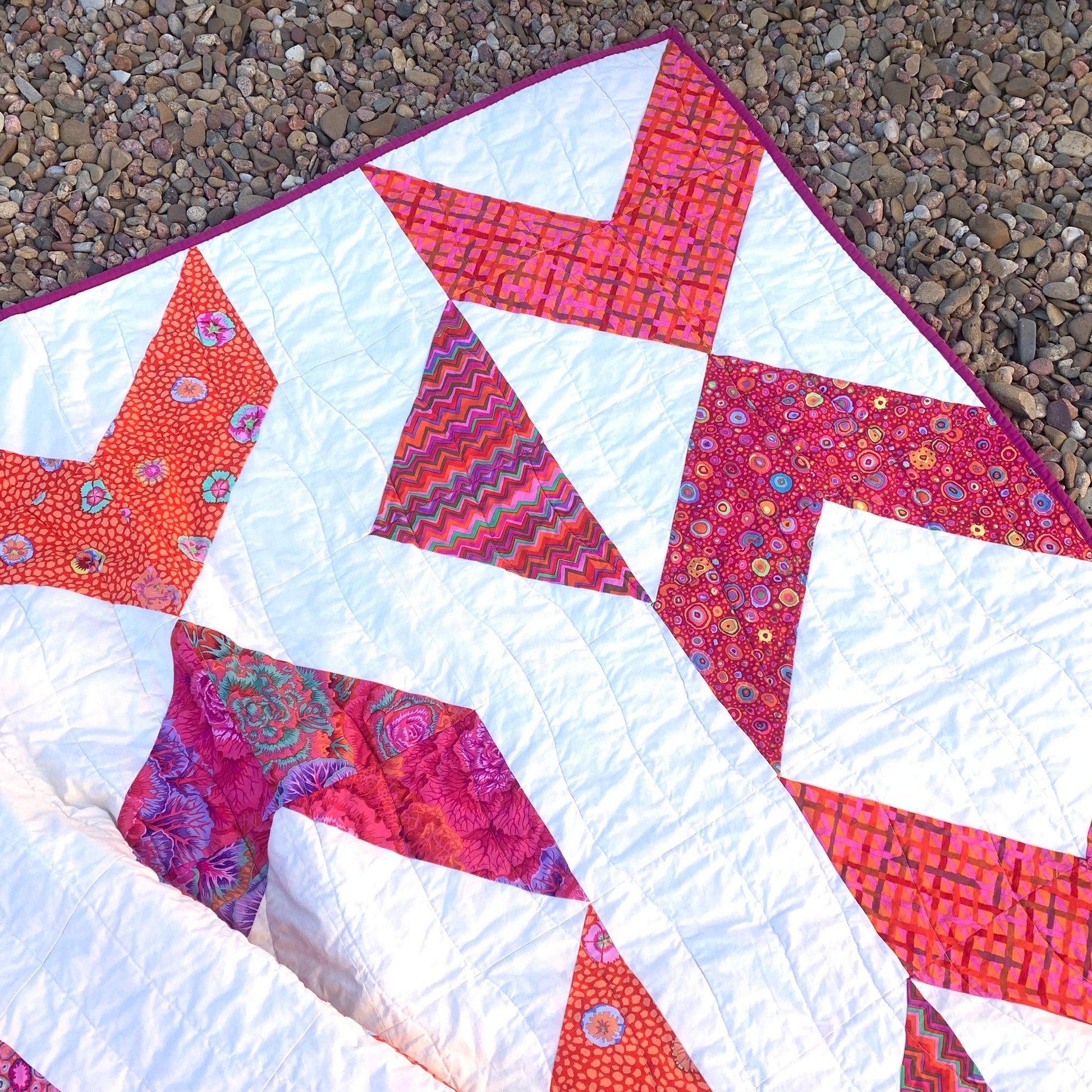 Pointy Bits Quilt Pattern Fat Quarter Quilt Free Pattern - Sew Much