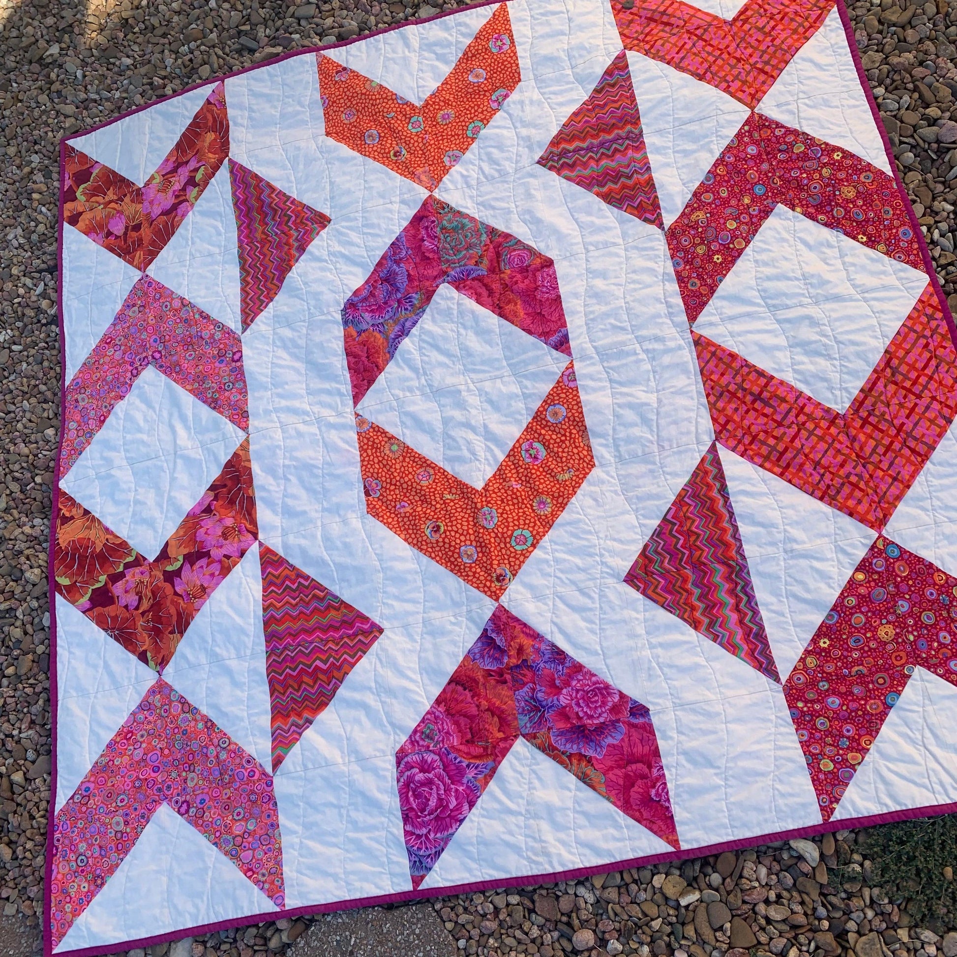 Pointy Bits Quilt Pattern Fat Quarter Quilt Free Pattern - Sew Much